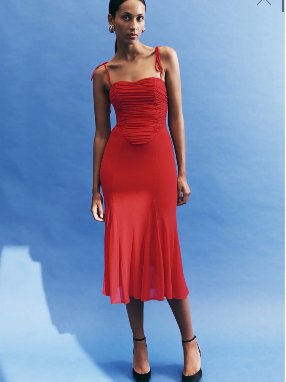 Meshki - Willa - Gathered Mesh Midi Dress - Ruby